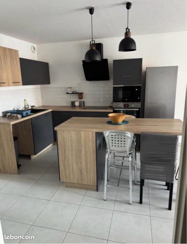 Appartement 2 pièces 48 m² · à Divonne-les-Bains · 48 m² · 1 100 €