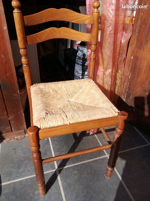 Table et chaises à vendre (image 2)