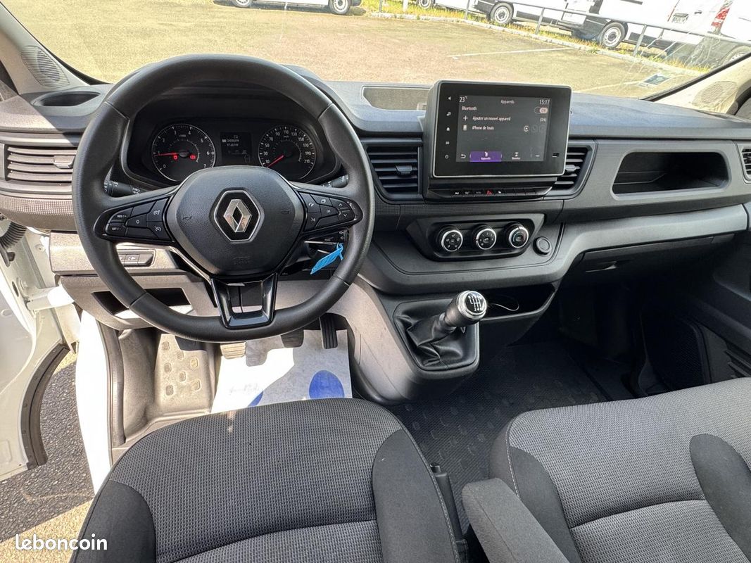 Renault trafic l2h1 2.0 dci 130ch grand confort (image 3)