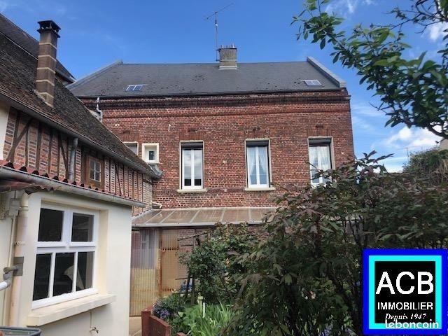 Maison 10 pièces 190 m² · à Bresles · 190 m² · 335 000 €