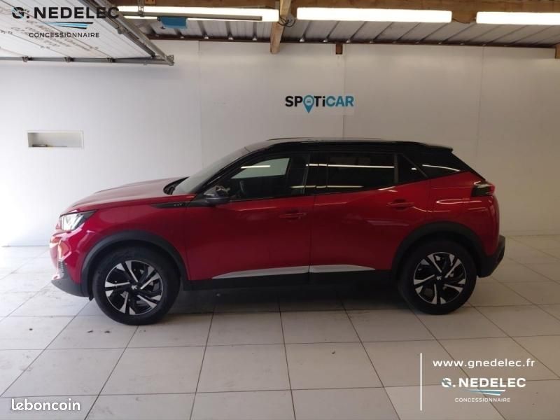 Peugeot 2008 1.2 PureTech 130ch S&S GT EAT8 (image 4)
