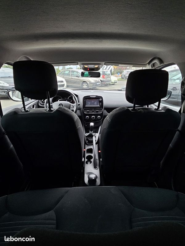 Clio 4 (image 9)