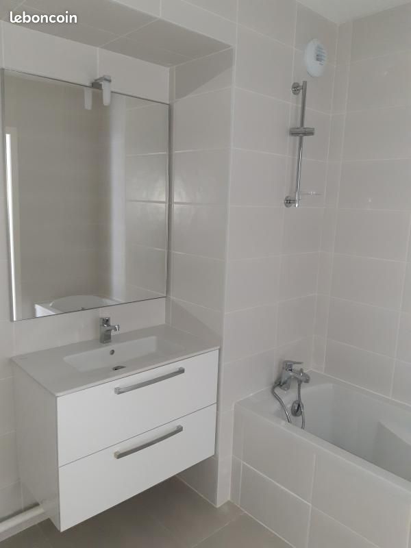 Appartement 3 pièces 83 m² · à Albertville · 83 m² · 993 €