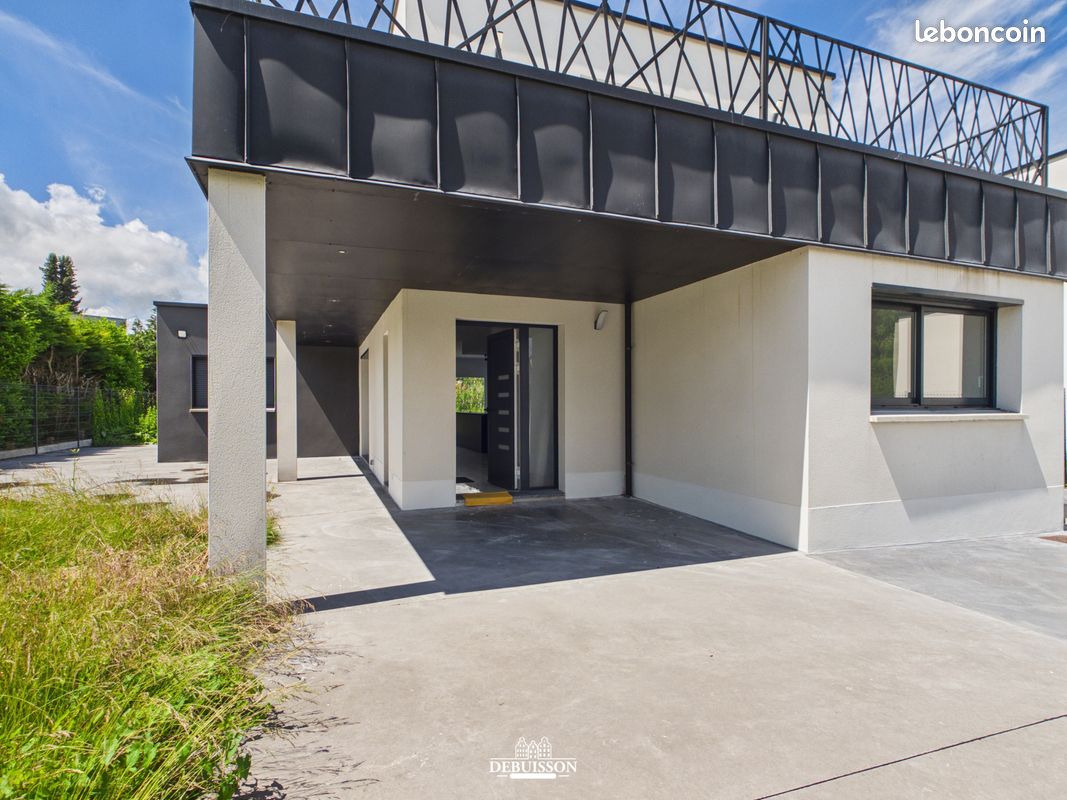 Maison 5 pièces 166 m² · à Anzin-Saint-Aubin · 166 m² · 588 000 €