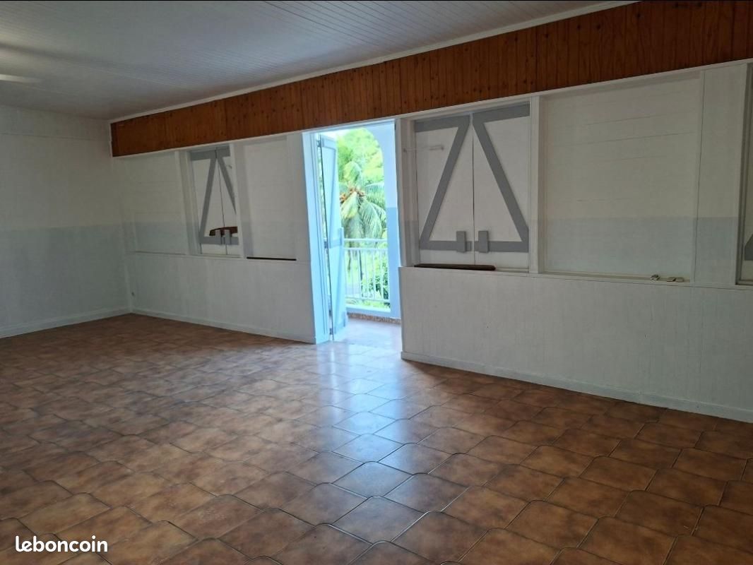 Appartement 4 pièces 110 m² · aux Abymes · 110 m² · 1 100 €/mois