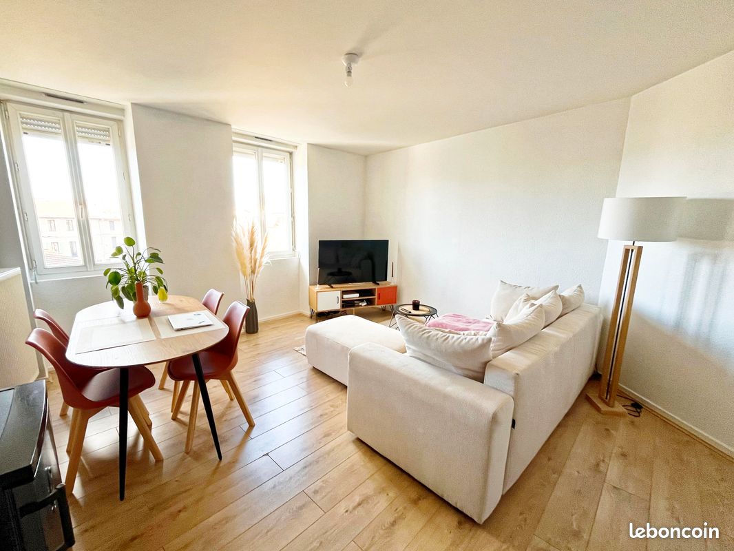 Appartement 2 pièces 46 m² · à Lagnieu · 46 m² · 650 €/mois