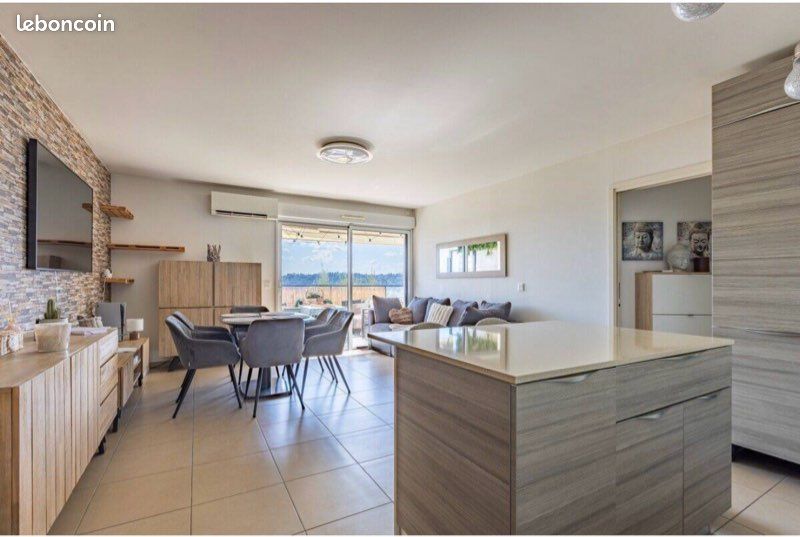 Parking 66 m² · à Nice · 66 m² · 479 000 €