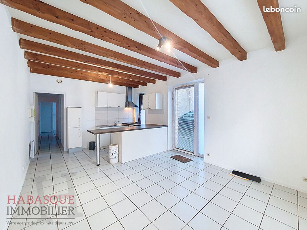 Appartement 3 pièces 48 m² · à Landerneau · 48 m² · 660 €/mois