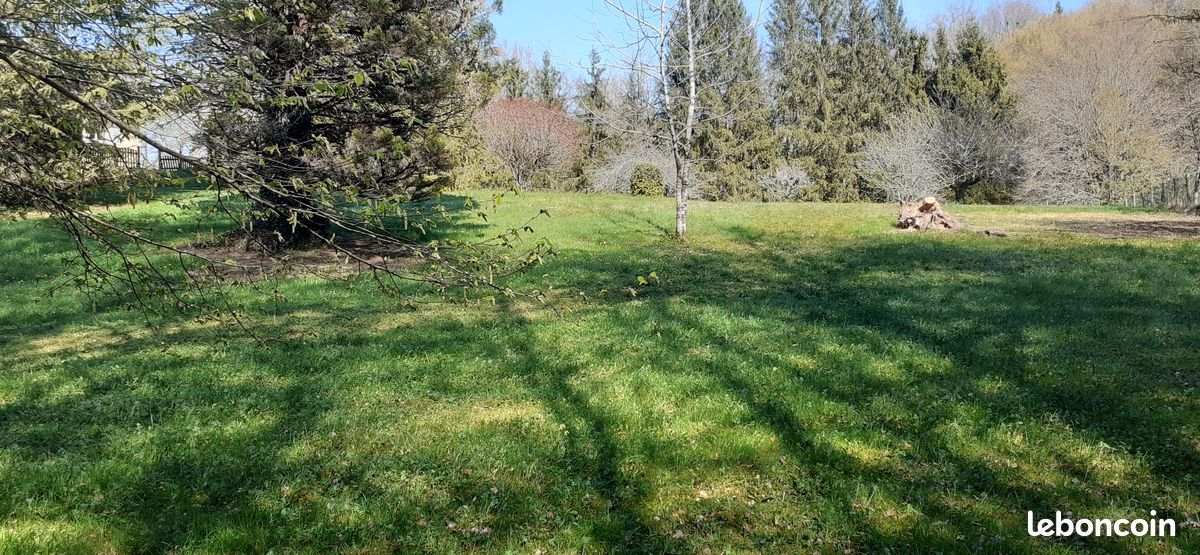 Terrain constructible · à Champcevinel · 55 000 €