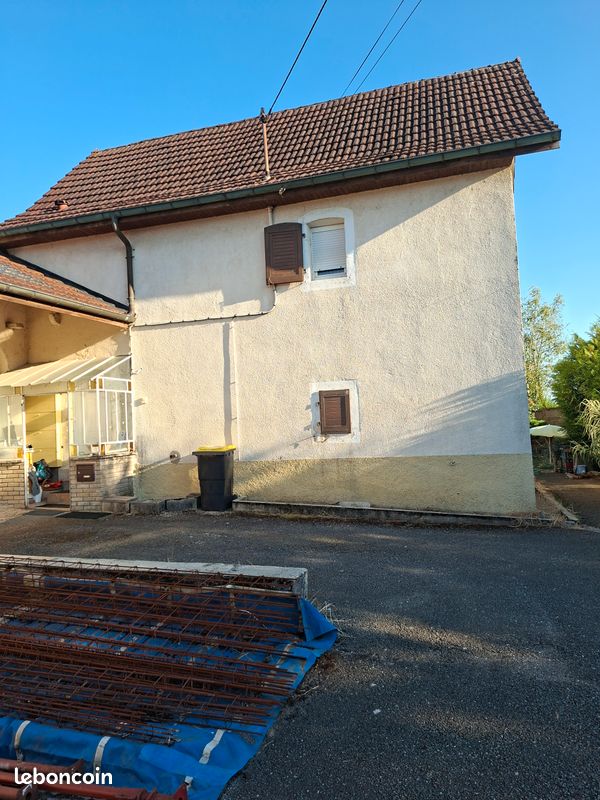 Maison 5 pièces 96 m² · à Semondans · 96 m² · 112 000 €