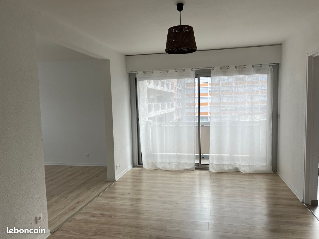 Appartement 3 pièces 75 m² · à Alès · 75 m² · 910 €/mois