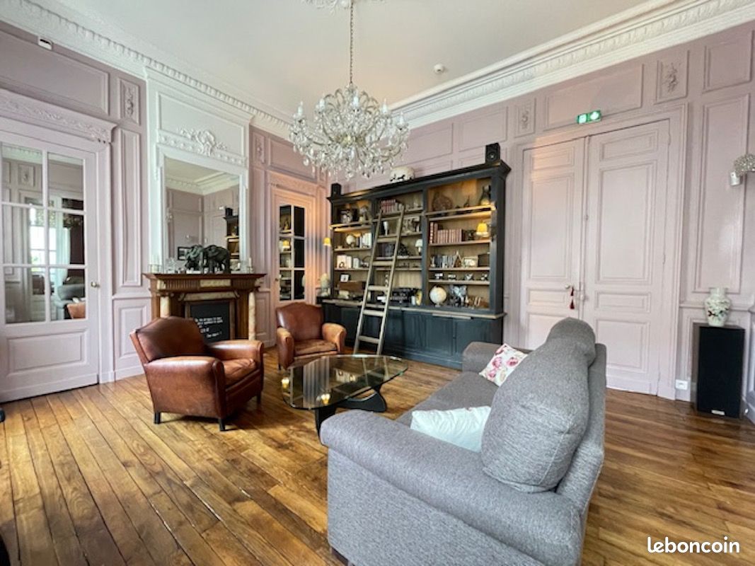 Maison 12 pièces 332 m² · à Périgueux · 332 m² · 759 000 €