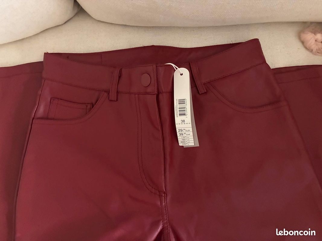 Pantalon Tally Weijl simili cuir bordeaux taille 38 neuf (image 2)