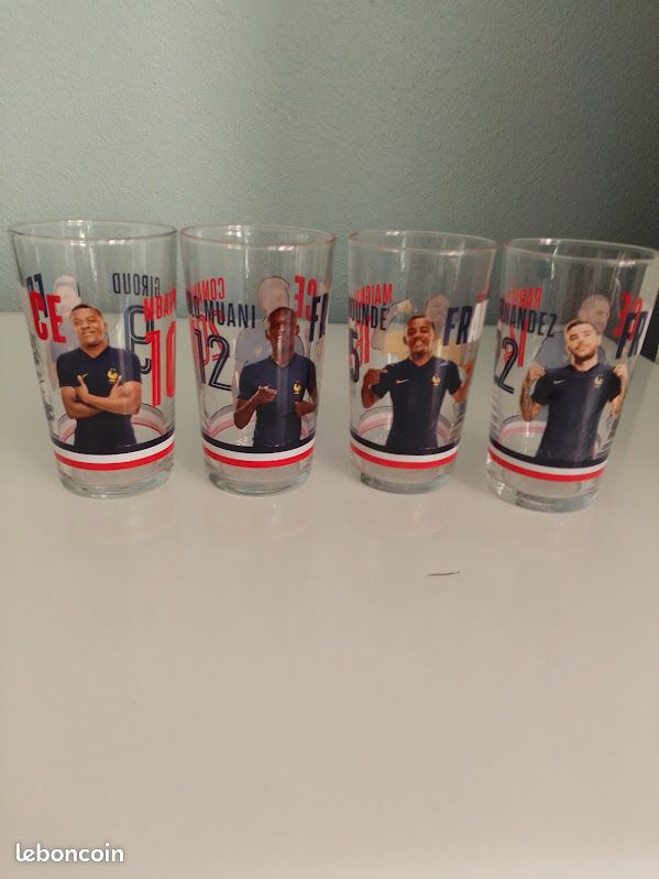 Football-Euro 2024-verre- Intermarché- France HERNANDEZ / RABIOT