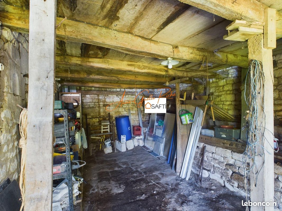 Maison 14 pièces 279 m² - Plassay 17250 (image principale 18)