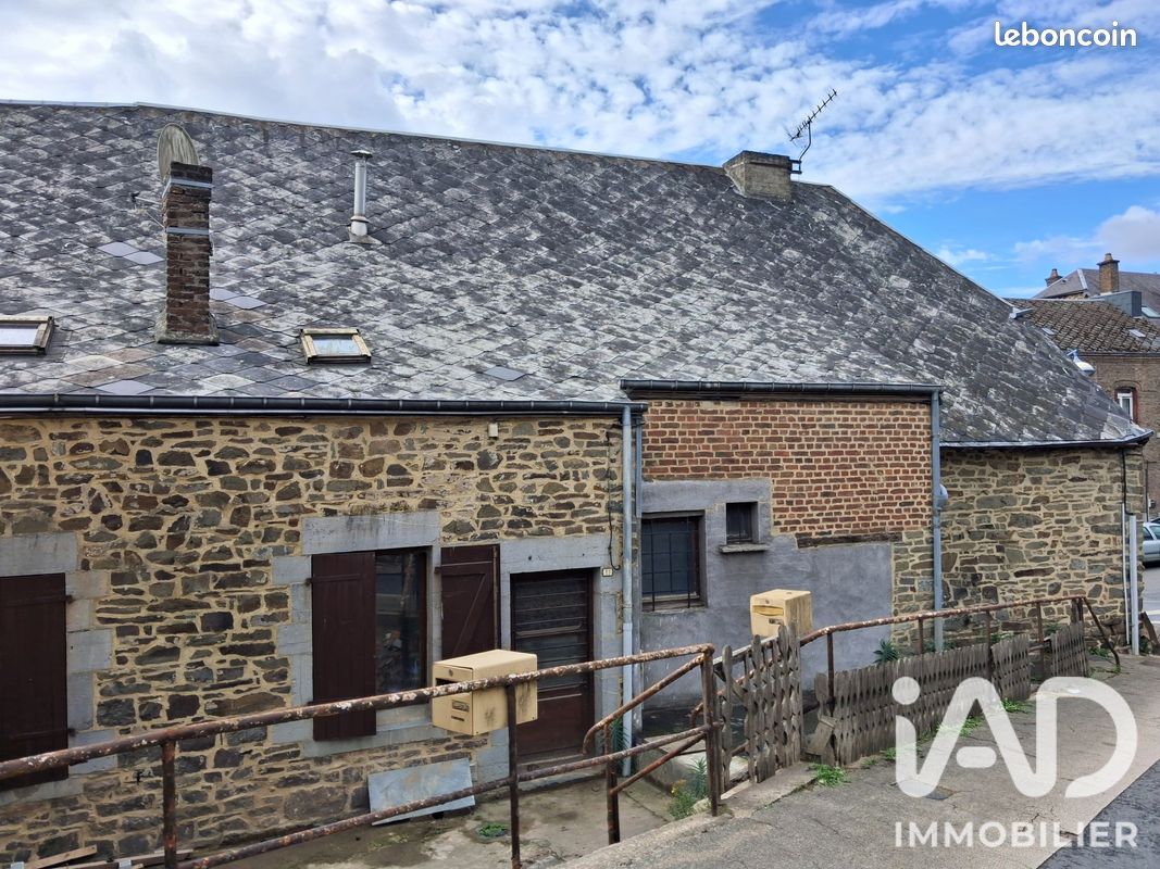 Maison 7 pièces 165 m² · à Vireux-Molhain · 165 m² · 65 000 €
