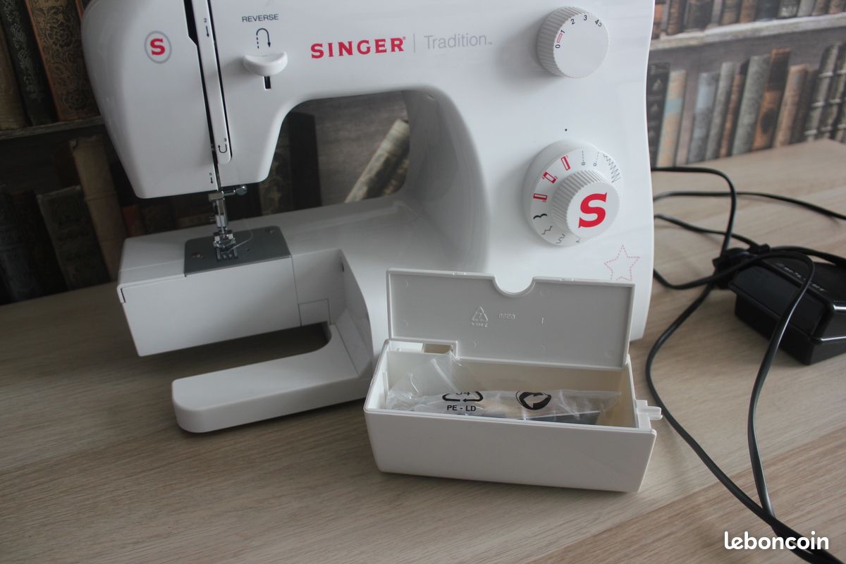 Machine à coudre Singer Tradition (image 2)