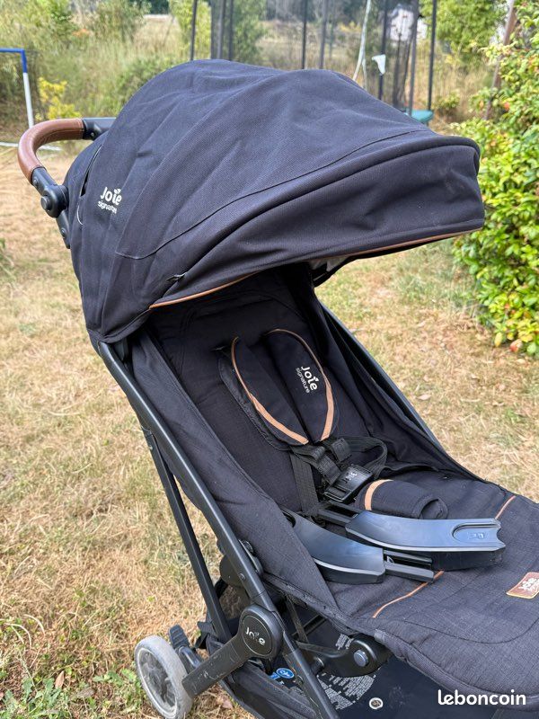 Poussette compact JOIE (image 2)