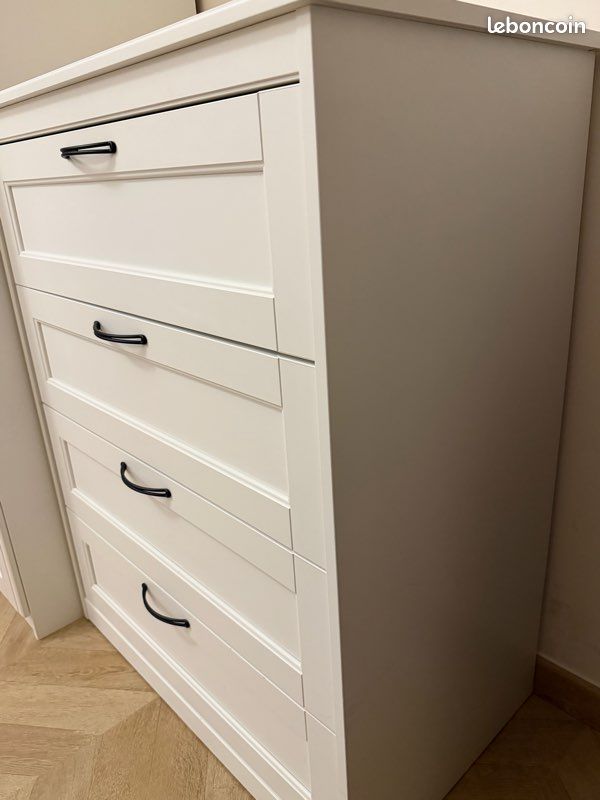 Commode IKEA 4 tiroirs blanche – bon état . À récupérer sur place (image 2)