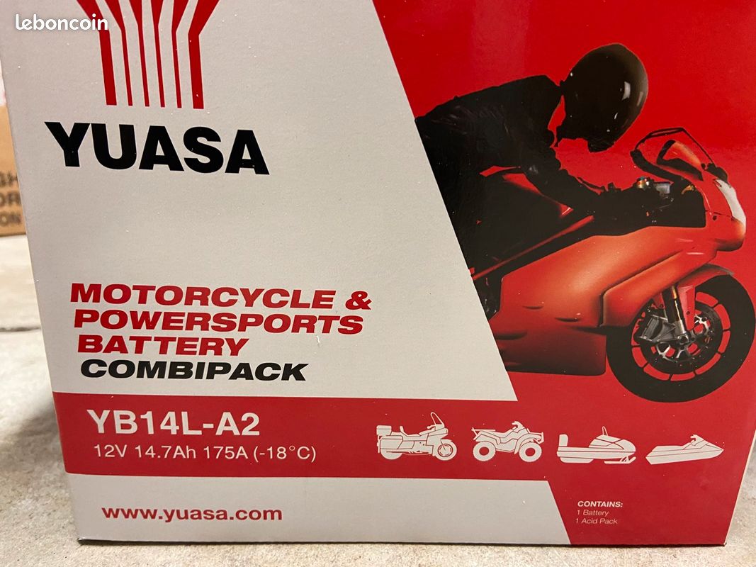 Batterie moto YUASA YB14-A2 12V 14.7AH 175A