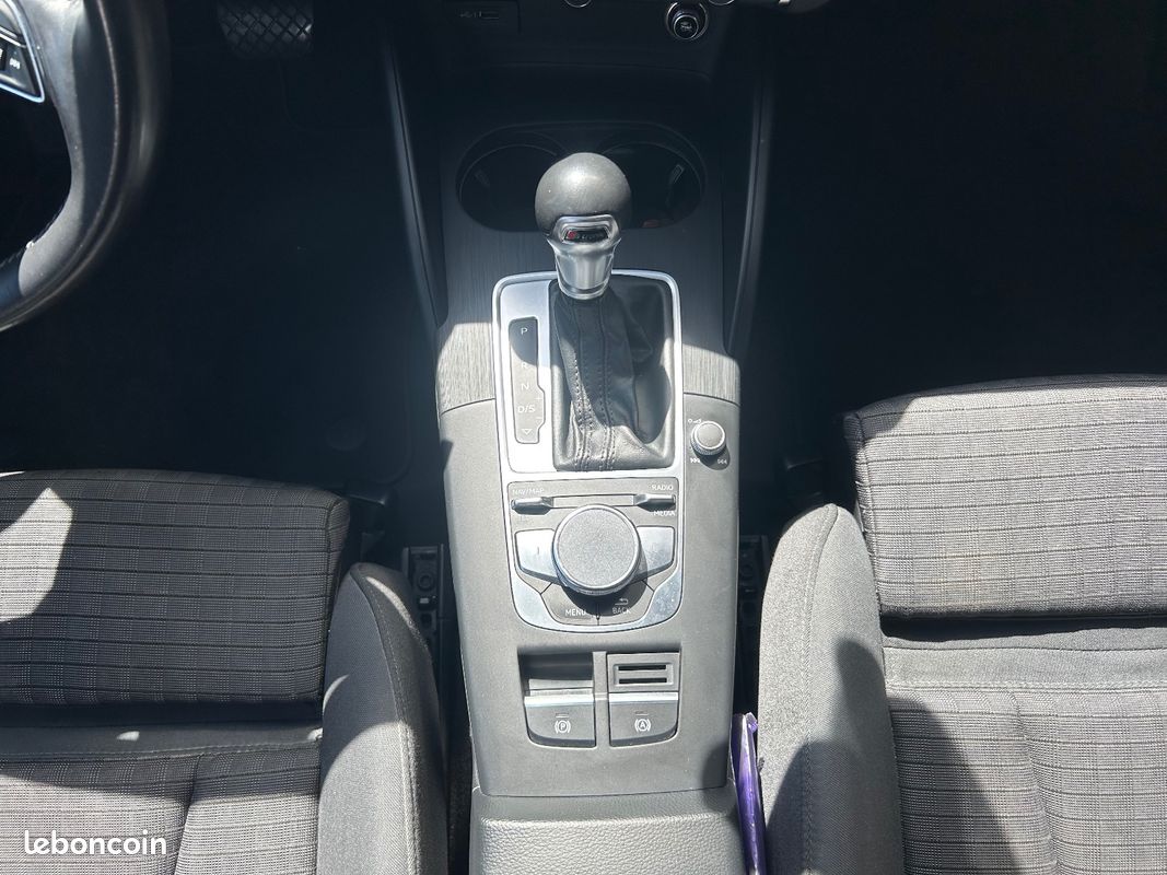 AUDI A3 SPORTBACK BUSINESS 2.0 TDI 150/Virtual cockpit/Entretien complet Audi/Garantie 12 mois (image 11)