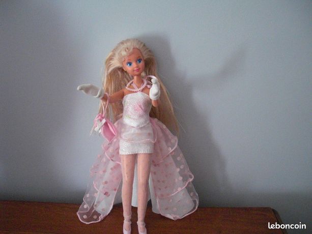 Lot De Poupées Barbie Skipper Teen Sweetheart X2 + Robe De Mariée Rose