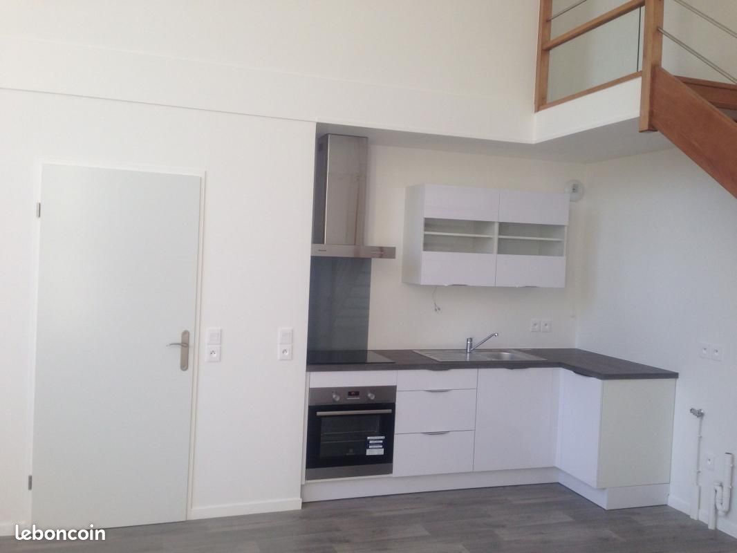 Appartement a louer carrieres-sous-poissy - 2 pièce(s) - 49 m2 - Surfyn