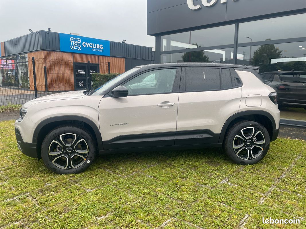 Jeep Avenger 100ch mhev "SUMMIT" (image 4)