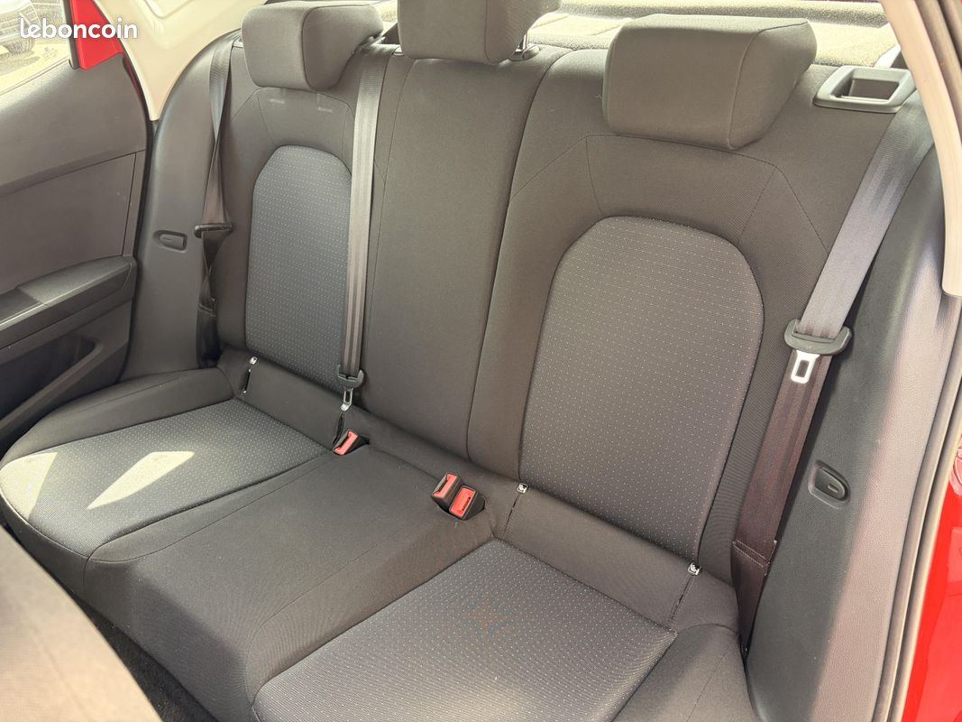 SEAT Ibiza 1.0 MPI 80 ch S/S BVM5 Copa (image 13)