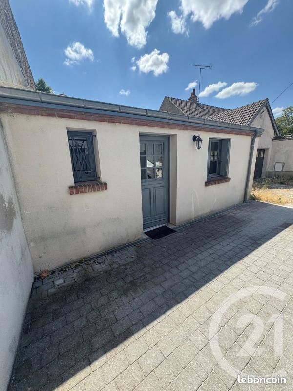 Appartement 1 pièce 24 m² · à Châteauneuf-sur-Loire · 24 m² · 380 €/mois
