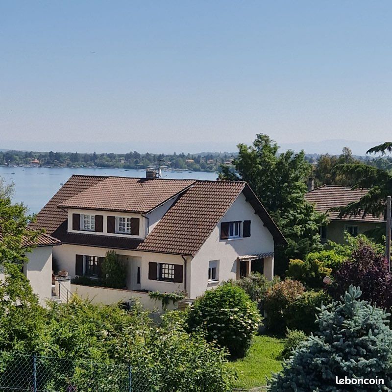 Maison 9 pièces 216 m² · à Décines-Charpieu · 216 m² · 750 000 €