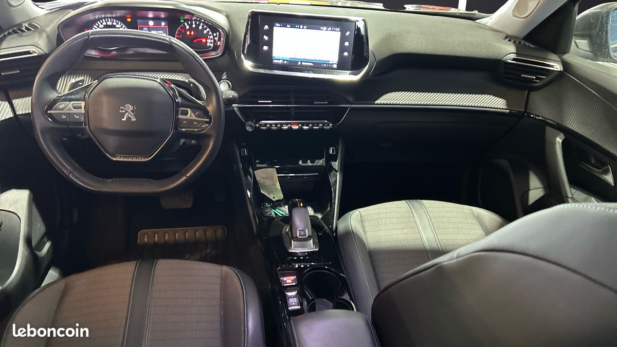 Peugeot 2008 1.5 BLUEHDI 130CH S&S ALLURE EAT8 125G (image 3)