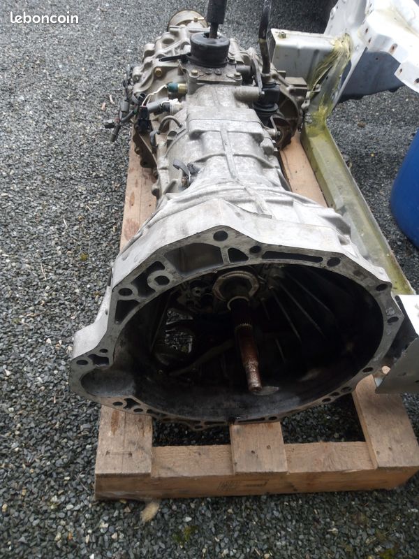 Boite de vitesses Nissan navara D22 king cabine (image 3)