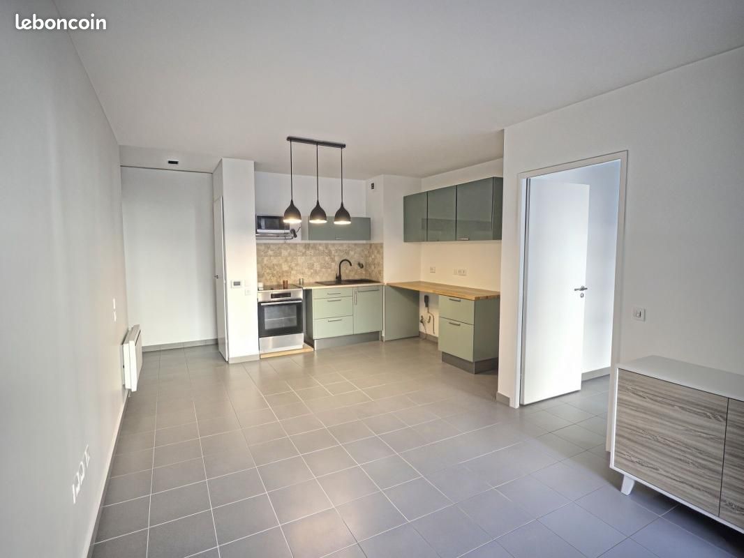 Appartement 2 pièces 43 m² · à Marseille · 43 m² · 890 €/mois
