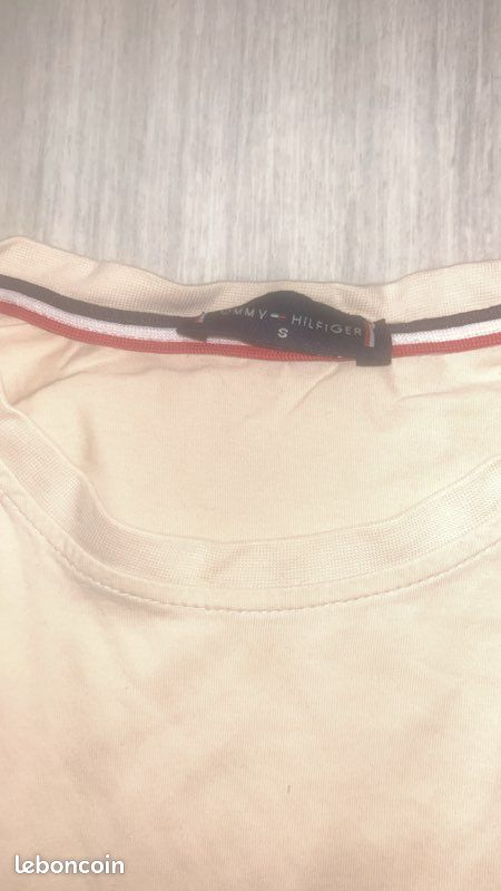 Tshirt tommy hilfiger (image 2)