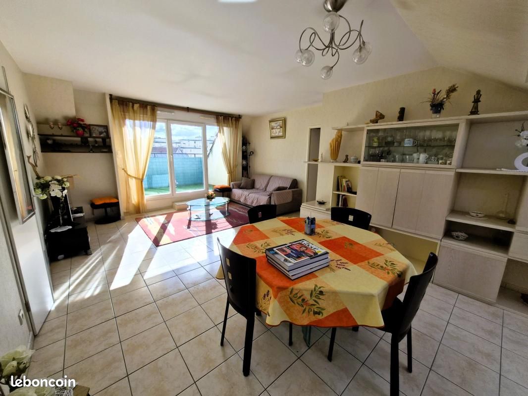 Appartement 4 pièces 88 m² · à Villeparisis · 88 m² · 240 000 €