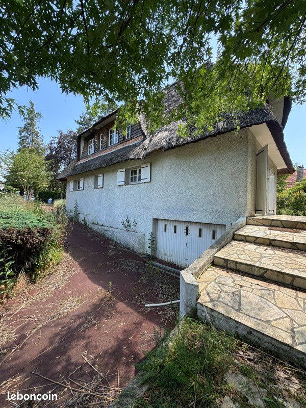 Maison 7 pièces 195 m² · à Mandres-les-Roses · 195 m² · 395 000 €