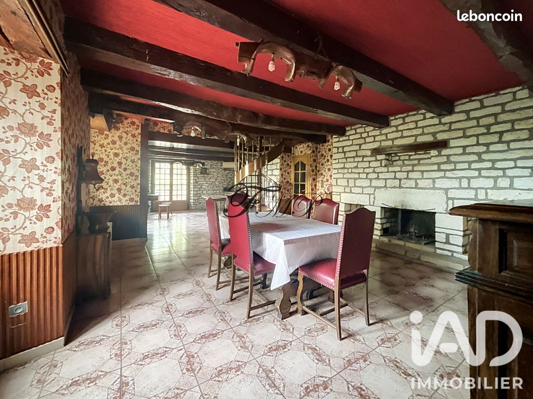 Maison 5 pièces 110 m² · à Cordes-sur-Ciel · 110 m² · 200 000 €