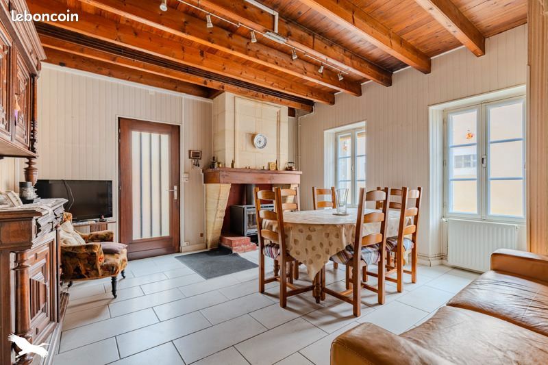 Maison 6 pièces 127 m² · à Moulon · 127 m² · 150 000 €