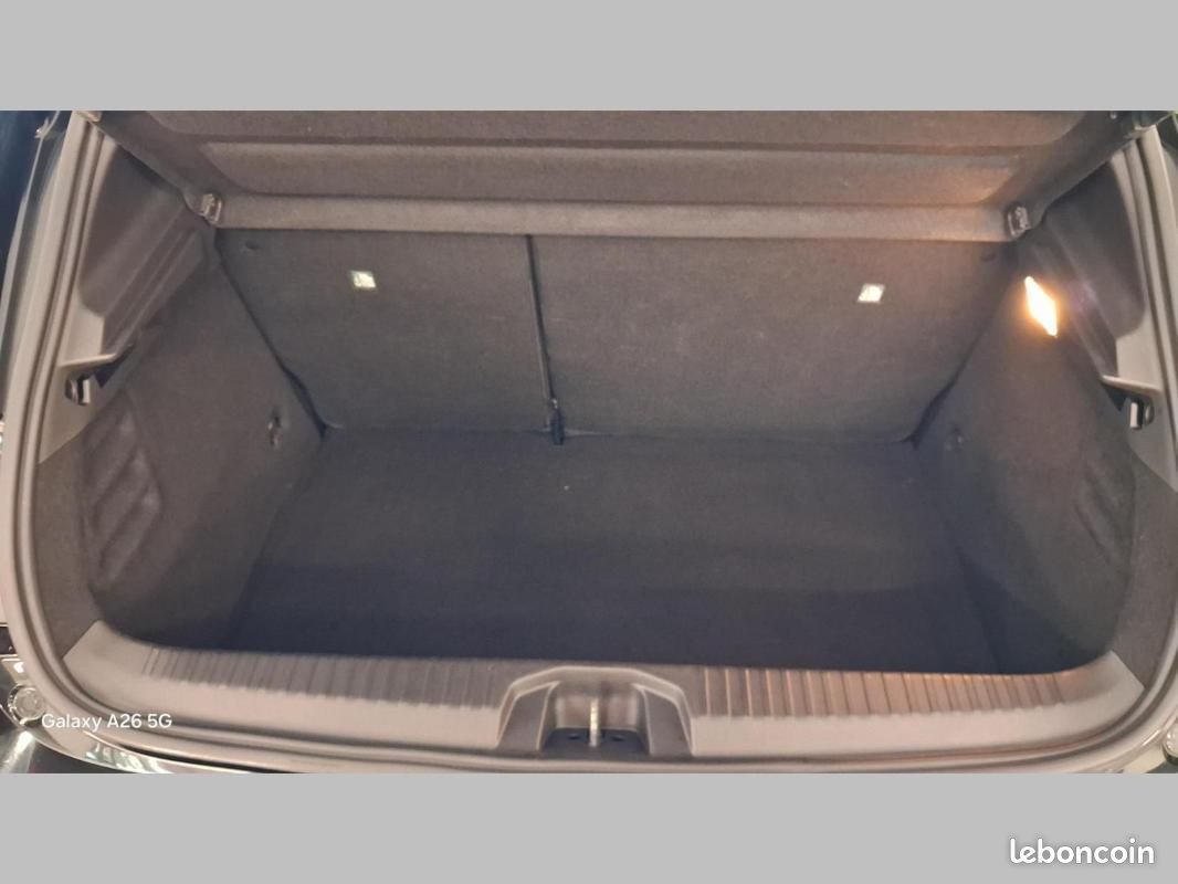 Renault Clio V E-Tech 140 RS Line (image 17)