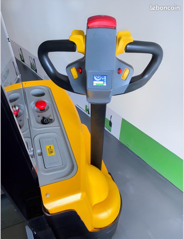 Gerbeur électrique neuf (image 1)