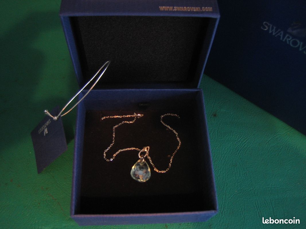 Collier et pendentif swarovski (image 3)