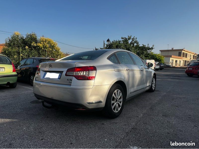 Citroën C5 III 1.6hdi 115ch Business - 2ème Main - SUIVI (image 2)