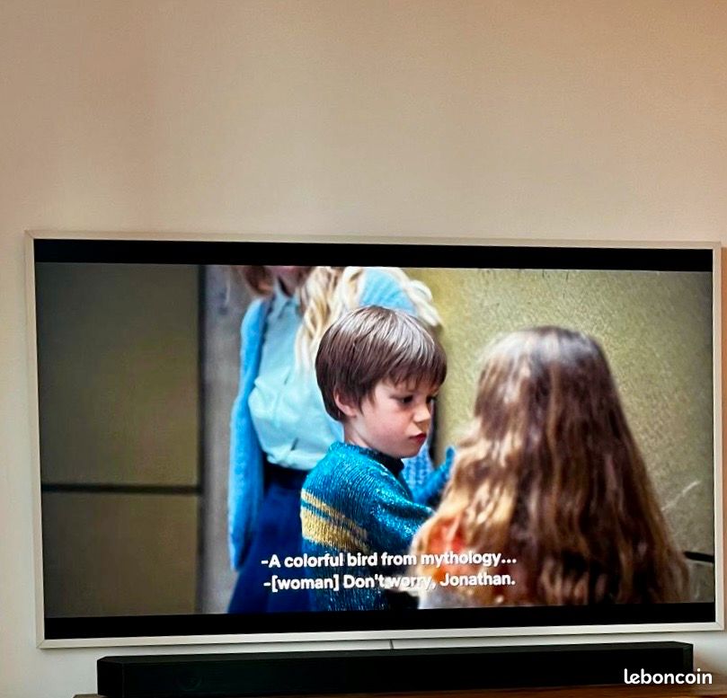 Vend télé The Frame parfait état (image 1)
