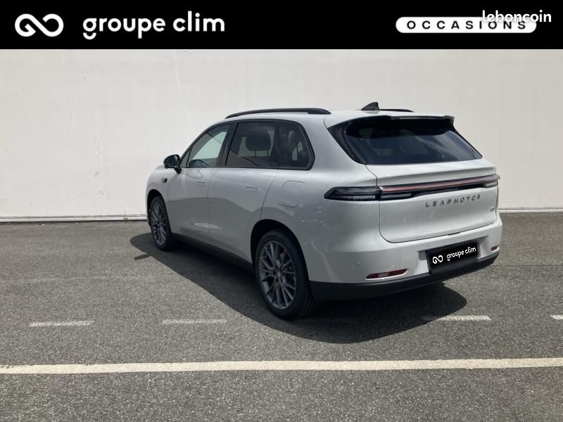 Leapmotor C10 REEV 215ch 28,4 kWh Design (image 14)