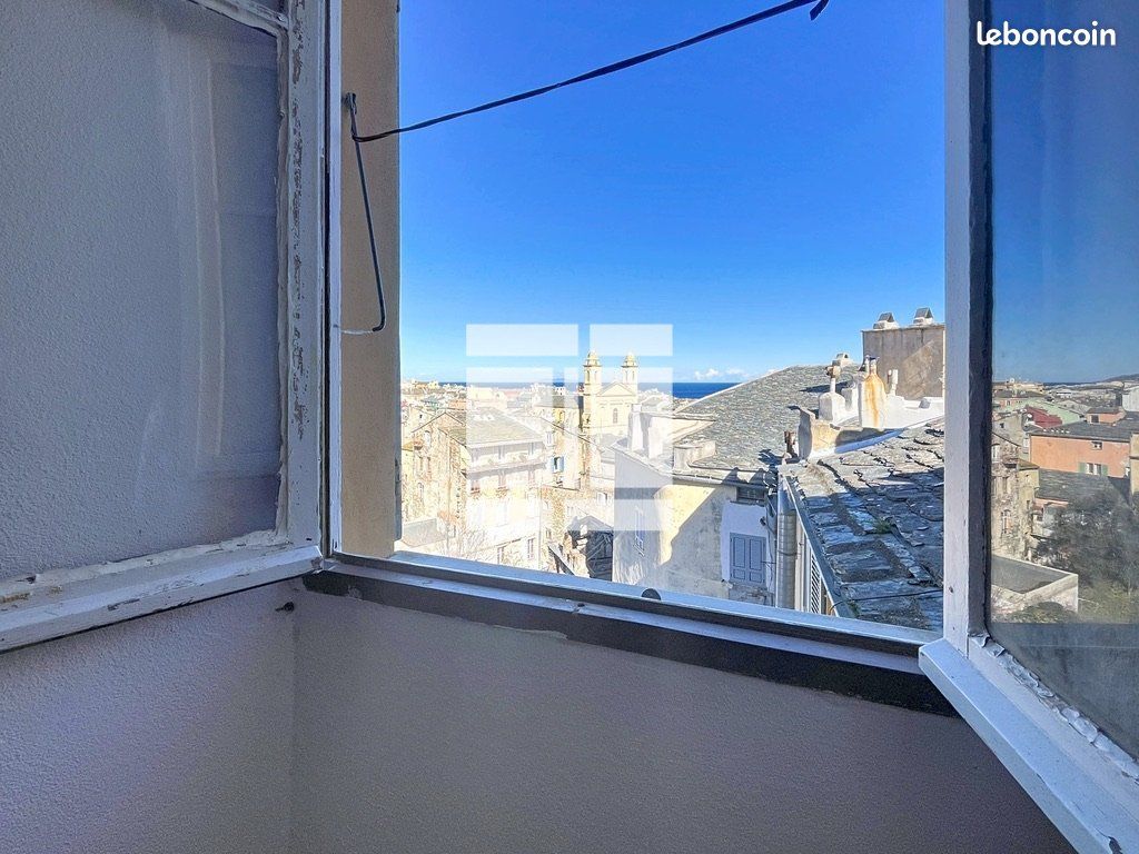 Appartement 2 pièces 42 m² · à Bastia · 42 m² · 130 000 €