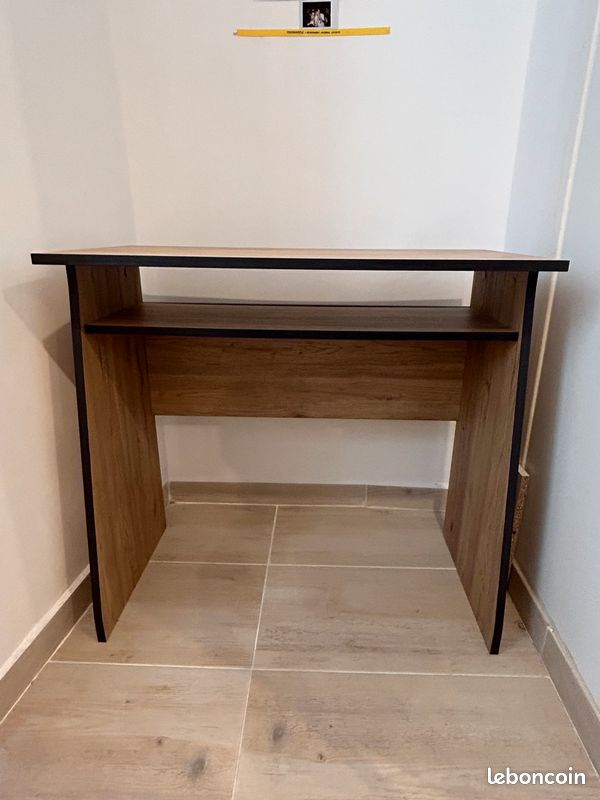 Bureau en bois (image 2)