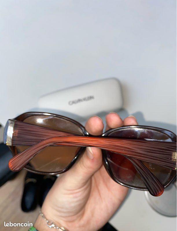 Lunettes de soleil Calvin Klein (image 2)
