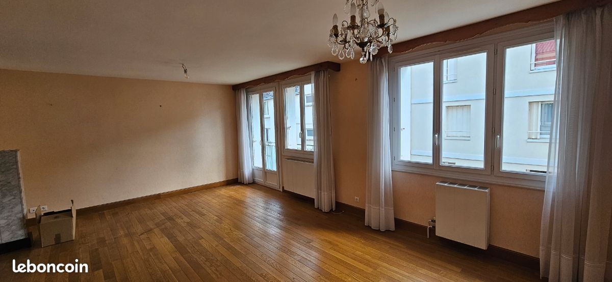 Appartement 3 pièces 79 m² · à Châteauroux · 79 m² · 79 000 €