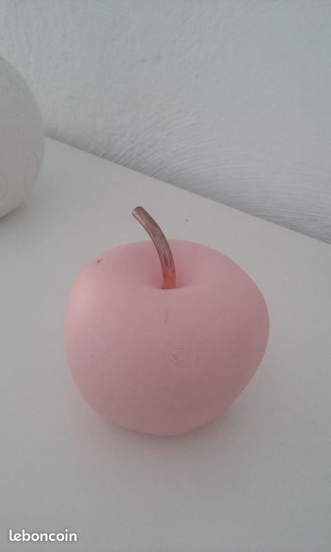 Pomme rose en tige cuivre rosé (image 3)